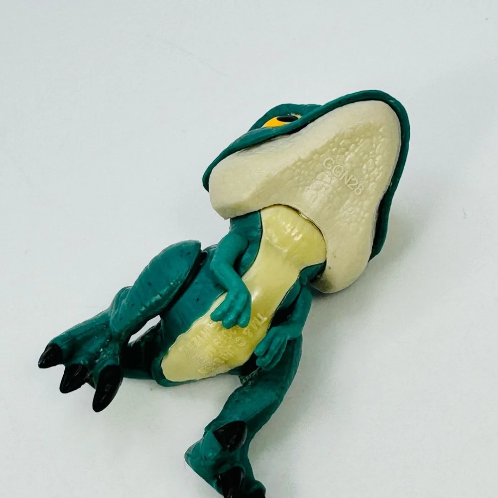 Jurassic World Snap Squad Attitudes Velociraptor Action Figure Toy 2019